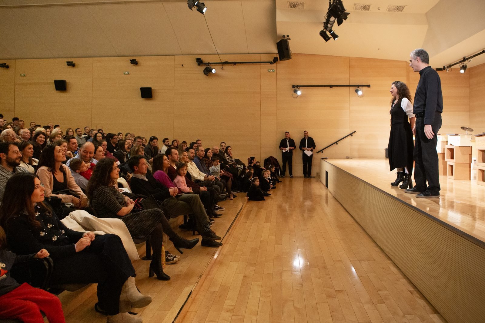 Γιορτή των Χριστουγέννων 2025 - 40